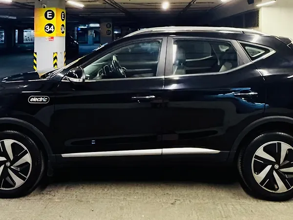 MG ZS EV Exclusive - Photo 4