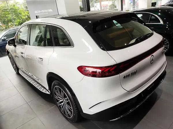 Mercedes-Benz EQS SUV 580 4MATIC - Photo 6