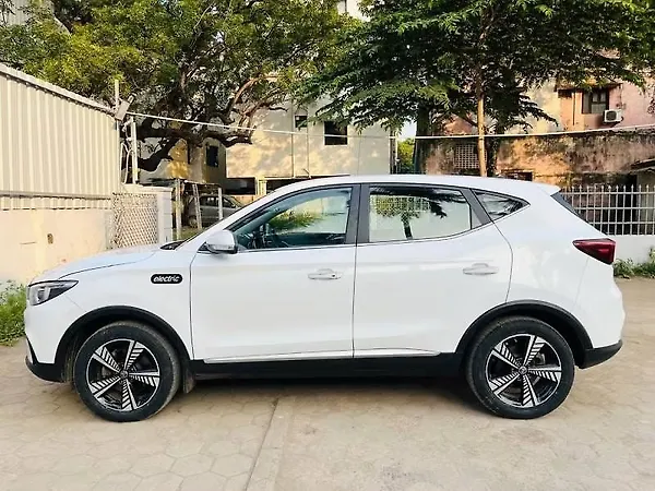 MG ZS EV Excite [2020-2021] - Photo 8