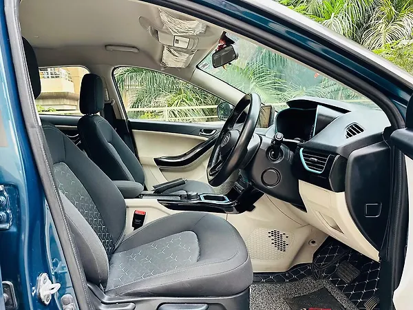 Tata Nexon EV XZ Plus - Photo 7