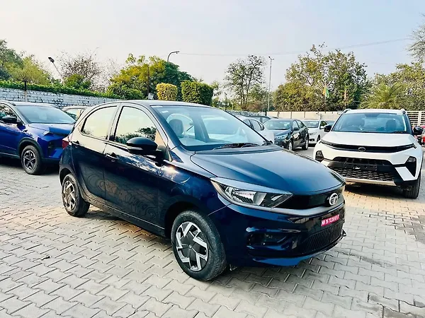 Tata Tiago EV XT 24.0 kWh - Photo 6