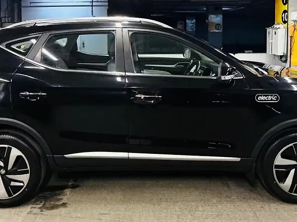 MG ZS EV Exclusive - Photo 5