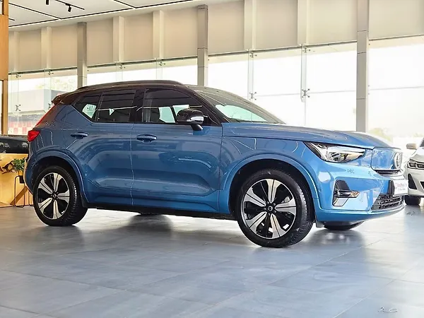 Volvo EX40 Ultimate AWD - Photo 5