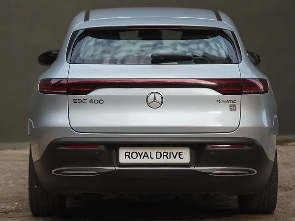Mercedes-Benz EQC 400 4MATIC - Photo 4