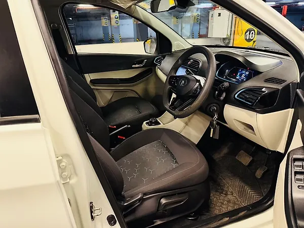 Tata Tiago EV XZ Plus Long Range [2022-2025] - Photo 6