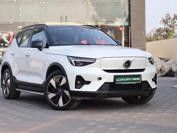 Volvo EX40 Ultimate AWD - Photo 3