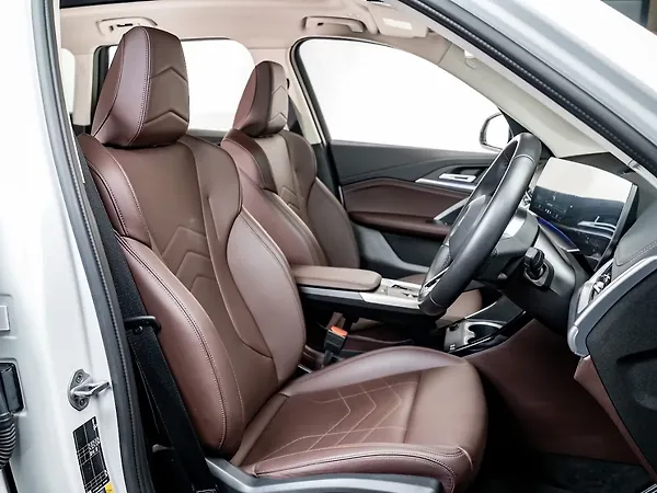 BMW iX1 eDrive20L M Sport - Photo 7