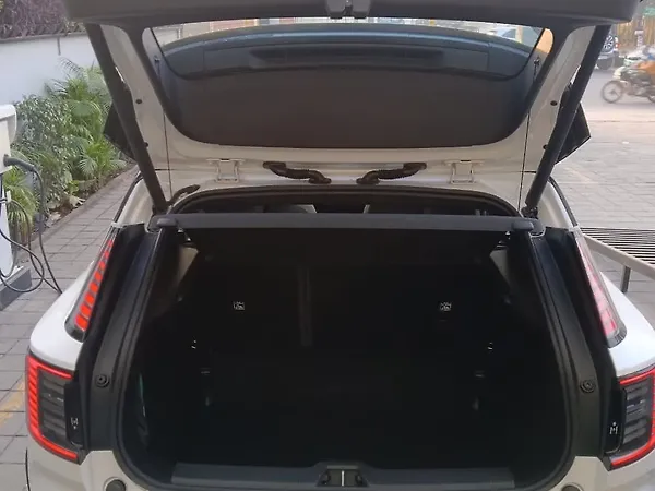 Volvo EX30 RWD Ultra - Photo 8