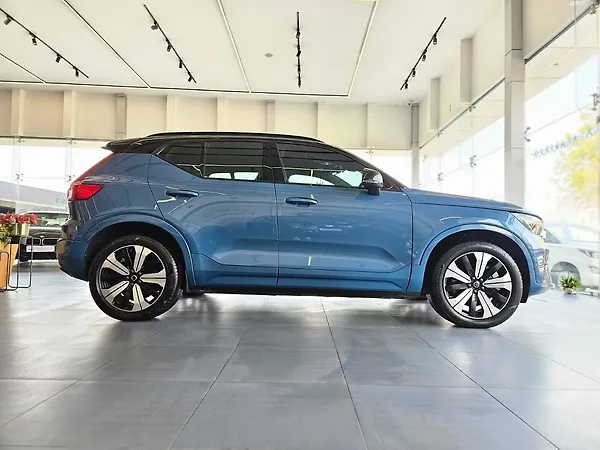 Volvo EX40 Ultimate AWD - Photo 7