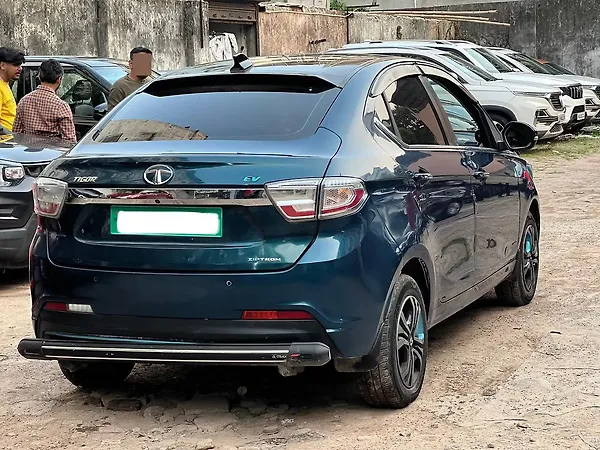 Tata Tigor EV XZ Plus 26.0 kWh - Photo 6