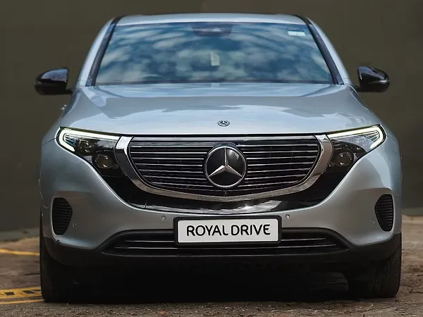 Mercedes-Benz EQC 400 4MATIC - Photo 2