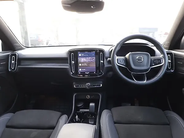 Volvo EX40 Ultimate AWD - Photo 6