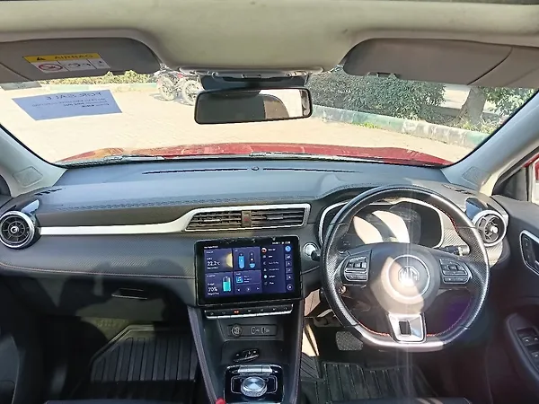 MG ZS EV Exclusive - Photo 8