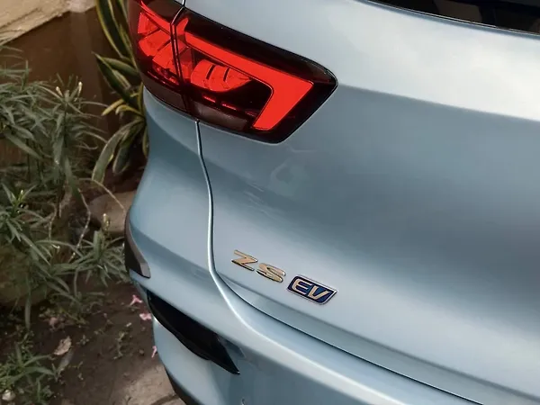MG ZS EV Exclusive - Photo 8