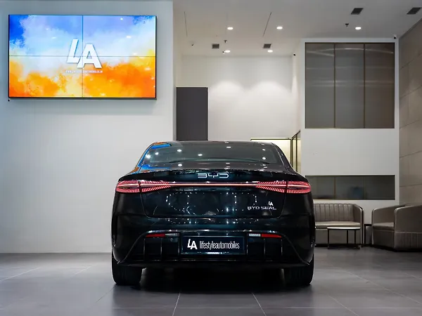 BYD Seal Premium [2024-2025] - Photo 8