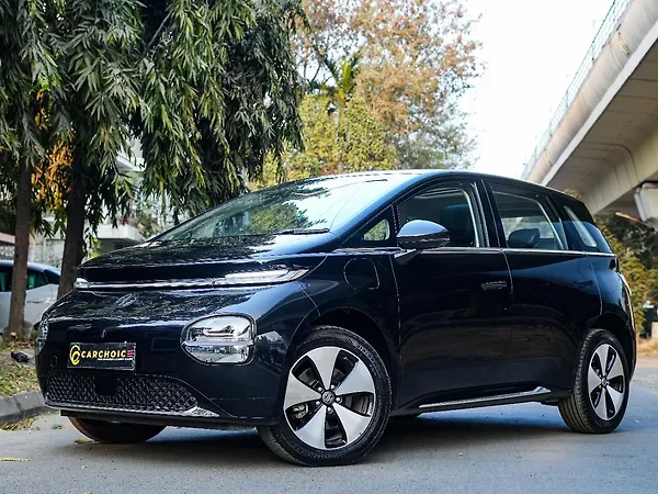 MG Windsor EV Essence 38.0 kWh - Photo 3