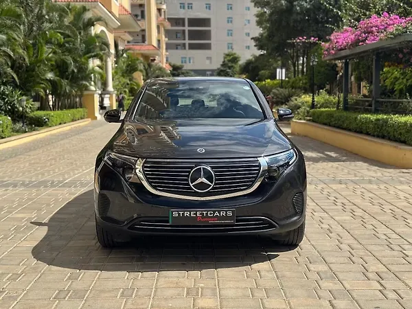 Mercedes-Benz EQC 400 4MATIC - Photo 2