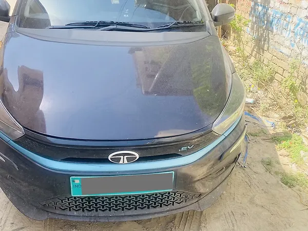 Tata Tiago EV XT Long Range [2022-2025] - Photo 2