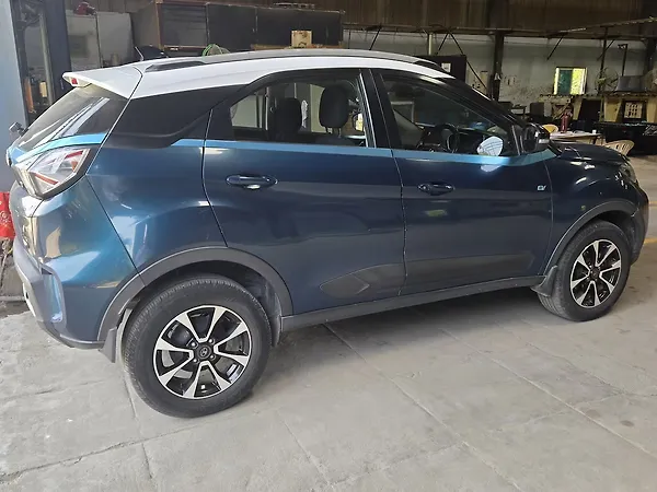 Tata Nexon EV XZ Plus - Photo 4