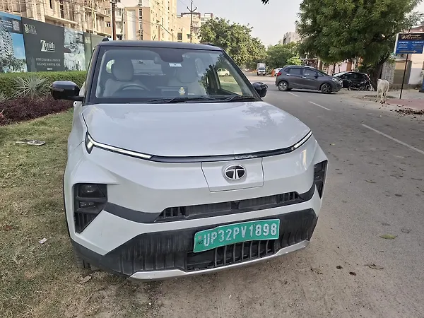 Tata Punch EV Empowered Plus S long Range 7.2 Fast Charger - Photo 1