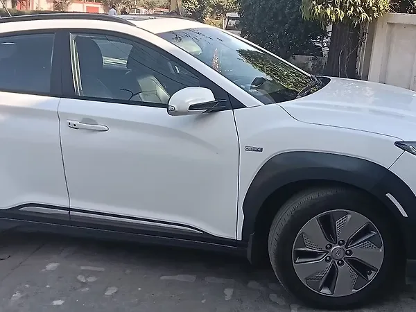 Hyundai Kona Electric Premium - Photo 2