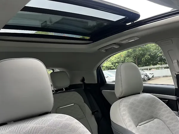 Tata Curvv EV Empowered Plus A 55.0 kWh - Photo 4