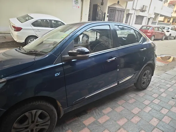 Tata Tigor EV XZ Plus - Photo 4