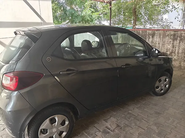 Tata Tiago EV XT Long Range [2022-2025] - Photo 3