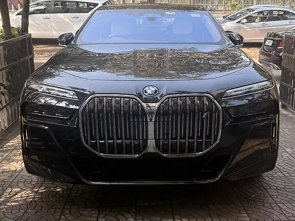 BMW i7 eDrive50 M Sport - Photo 1