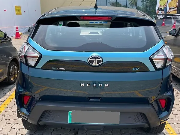 Tata Nexon EV XM - Photo 6