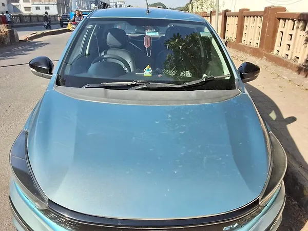 Tata Tiago EV XT Long Range [2022-2025] - Photo 2