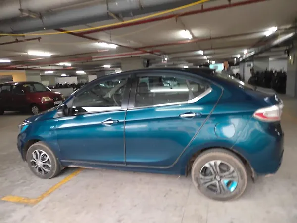 Tata Tigor EV XZ Plus LUX 26.0 kWh - Photo 4