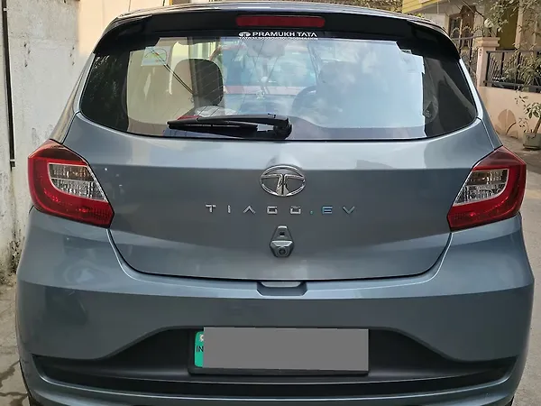 Tata Tiago EV XZ Plus Tech LUX Long Range [2022-2025] - Photo 4