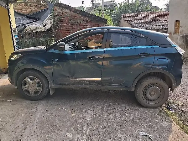 Tata Nexon EV XM - Photo 1