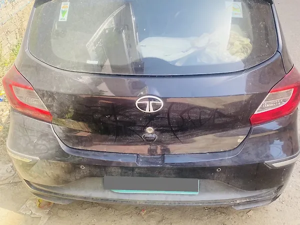 Tata Tiago EV XT Long Range [2022-2025] - Photo 3