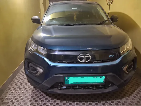 Tata Nexon EV XM - Photo 8