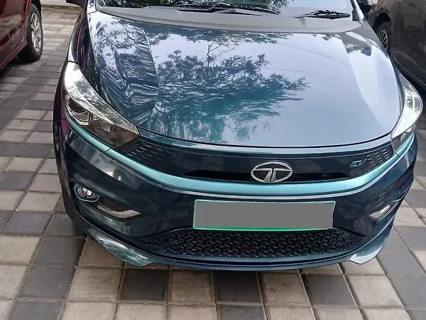 Tata Tigor EV XZ Plus 26.0 kWh - Photo 6