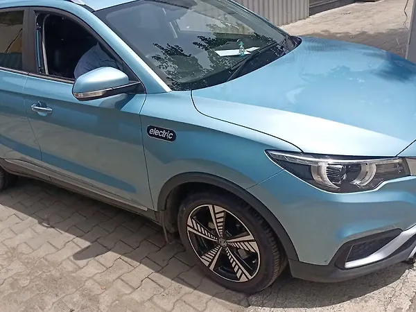 MG ZS EV Exclusive [2020-2021] - Photo 3