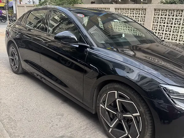 BYD Seal Premium [2024-2025] - Photo 4