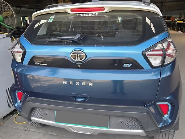 Tata Nexon EV XZ Plus - Photo 3