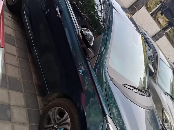 Tata Tigor EV XZ Plus 26.0 kWh - Photo 4