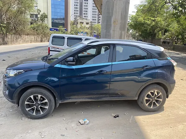 Tata Nexon EV XZ Plus - Photo 4