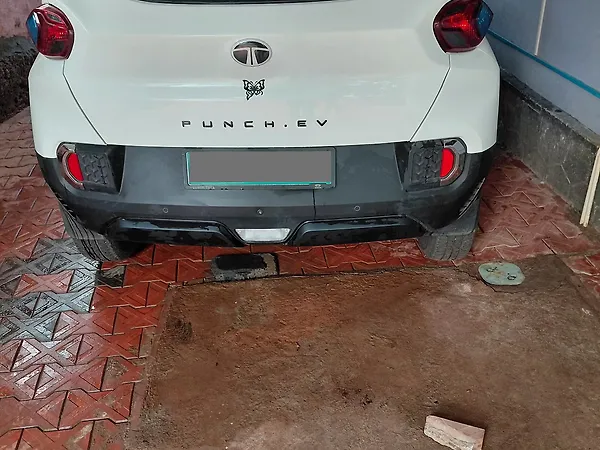 Tata Punch EV Smart Plus 3.3 - Photo 3