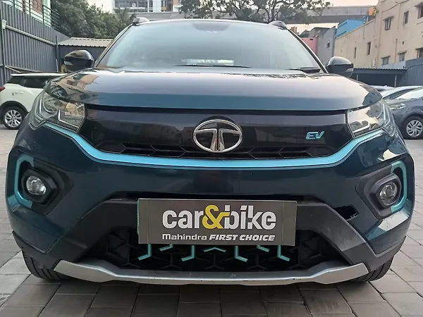 Tata Nexon EV XZ Plus LUX - Photo 1