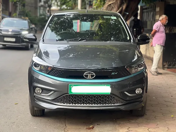 Tata Tiago EV XZ Plus Long Range [2022-2025] - Photo 2