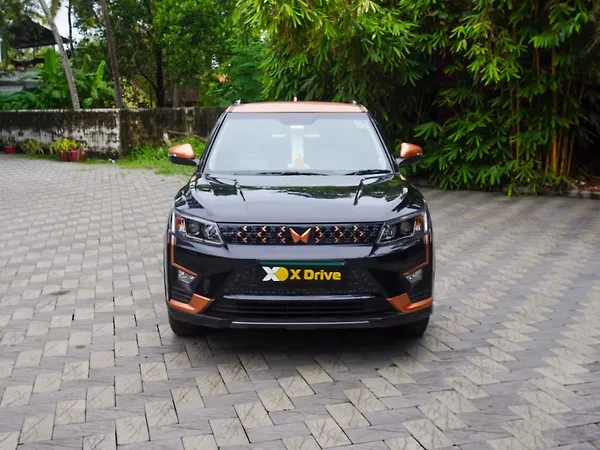 Mahindra XUV400 EL 39.4 KWH - Photo 2
