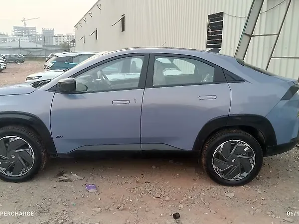 Tata Curvv EV Empowered Plus A 55.0 kWh - Photo 3