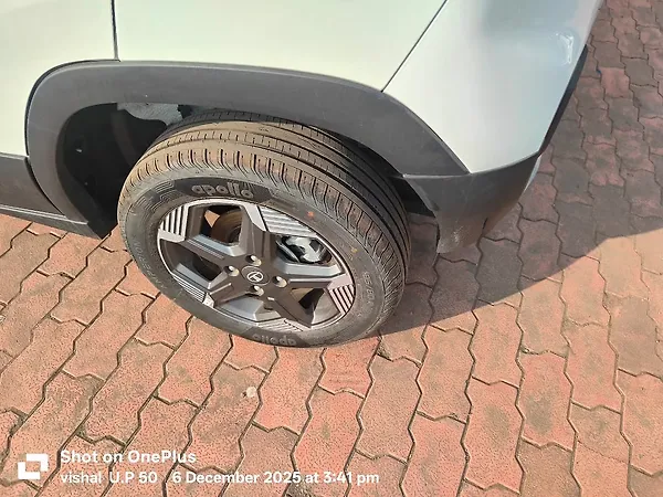 Tata Punch EV Empowered Plus S long Range 7.2 Fast Charger - Photo 6