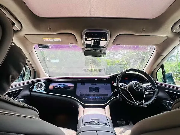 Mercedes-Benz Maybach EQS SUV 680 - Photo 4