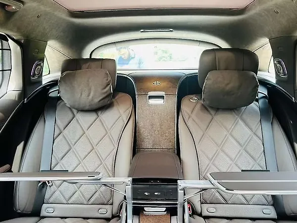 Mercedes-Benz Maybach EQS SUV 680 - Photo 6